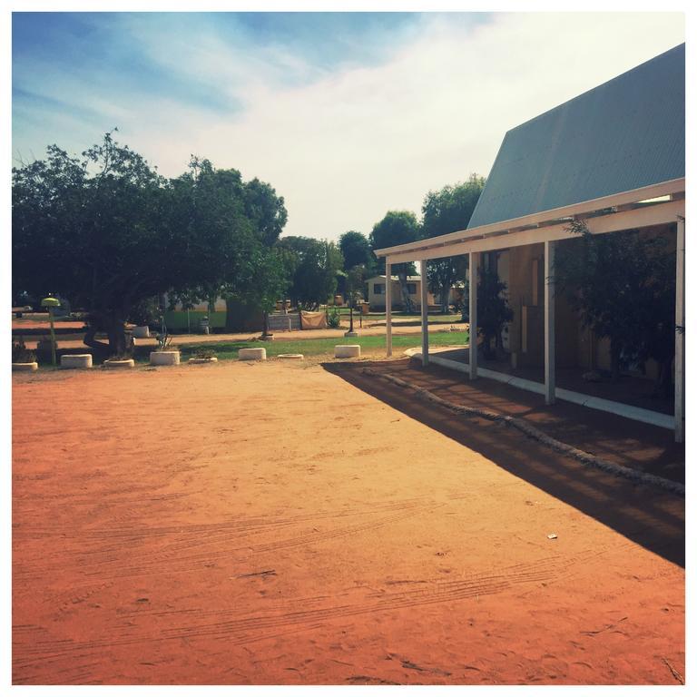 Carnarvon Caravan Park Zewnętrze zdjęcie